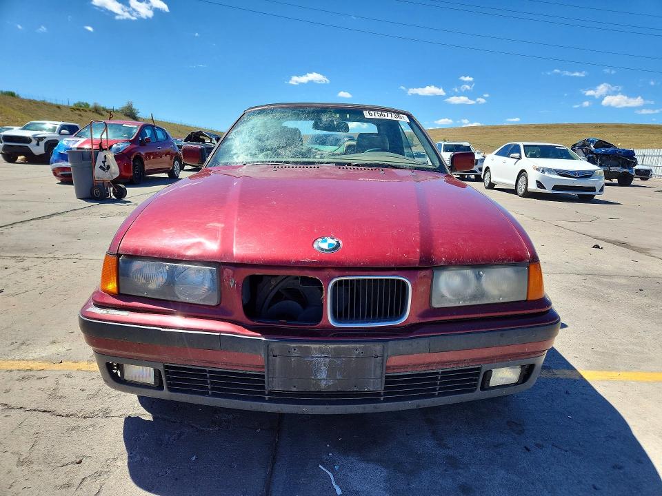 67567736 :رقم المزاد ، WBABJ6326RJD36572 vin ، 1994 Bmw 325 مزاد بيع