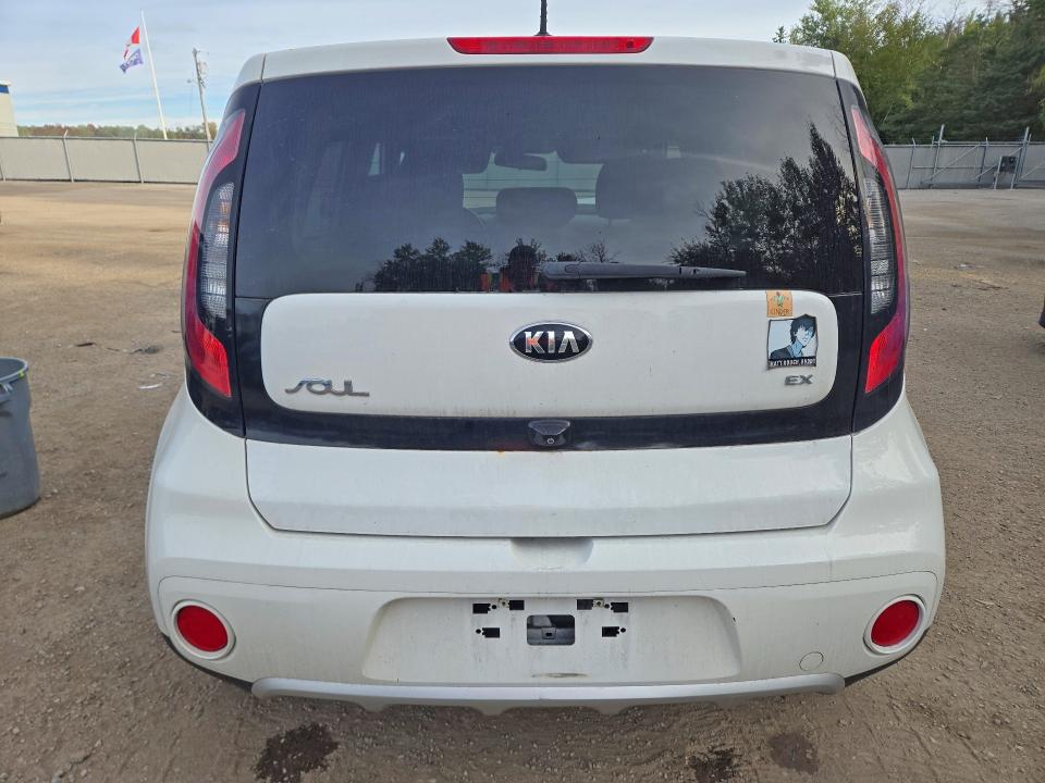 69335816 :رقم المزاد ، KNDJP3A57H7414987 vin ، 2017 Kia Soul مزاد بيع