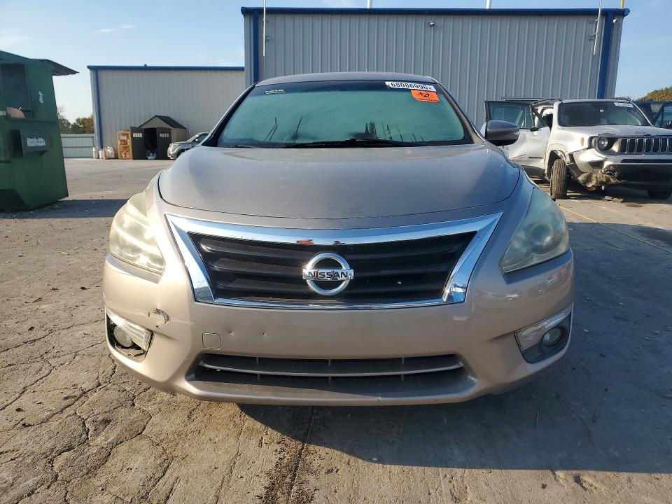 2015 Nissan Altima მანქანა იყიდება აუქციონზე, vin: 1N4AL3AP5FC292637, აუქციონის ნომერი: 68086996