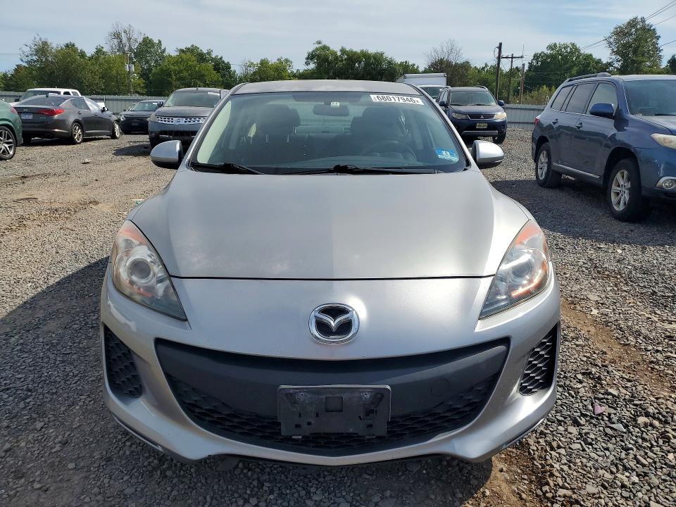 68017946 :رقم المزاد ، JM1BL1UG3C1518633 vin ، 2012 Mazda 3 مزاد بيع