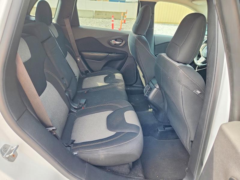 69173426 :رقم المزاد ، 1C4PJLCS6EW117256 vin ، 2014 Jeep Cherokee مزاد بيع