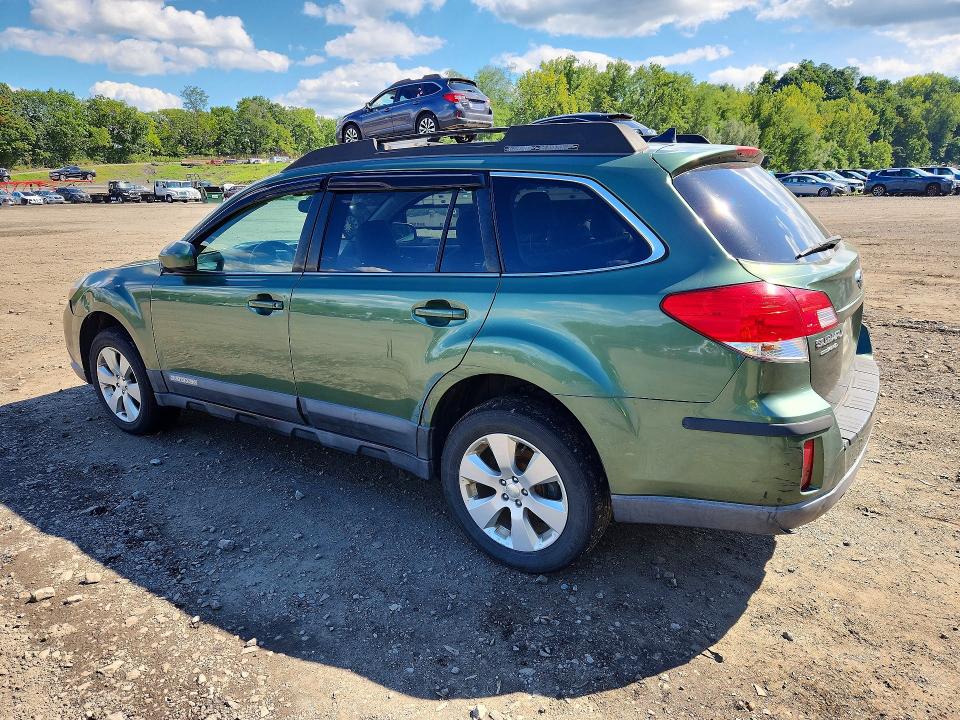 68136016 :رقم المزاد ، 4S4BRBKC4B3324261 vin ، 2011 Subaru Outback مزاد بيع