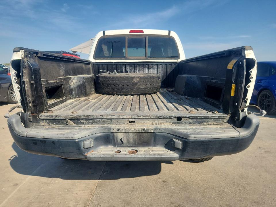 Продажа на аукционе авто 2015 Toyota Tacoma, vin: 5TFTX4GN5FX043038, номер лота: 65258126