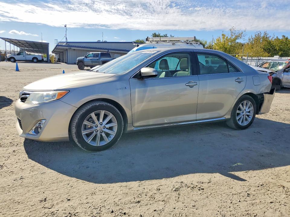 Продажа на аукционе авто 2013 Toyota Camry Hybrid, vin: 4T1BD1FK6DU093435, номер лота: 67221566