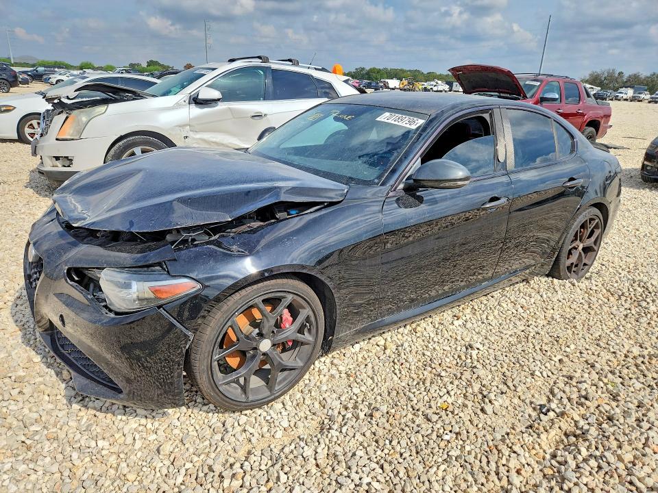 70189796 :رقم المزاد ، ZARFAMAN5K7621176 vin ، 2019 Alfa Romeo Giulia مزاد بيع