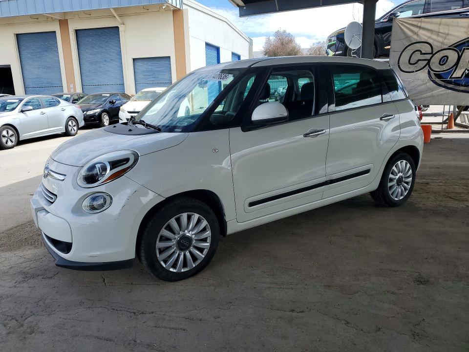 2014 Fiat 500l მანქანა იყიდება აუქციონზე, vin: ZFBCFABH1EZ001703, აუქციონის ნომერი: 67400636