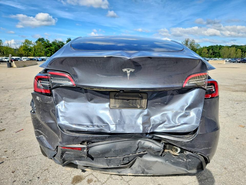 2023 Tesla Model Y მანქანა იყიდება აუქციონზე, vin: 7SAYGDEEXPA209302, აუქციონის ნომერი: 69898596
