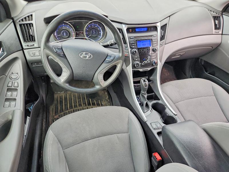 70134646 :رقم المزاد ، 5NPEB4AC5DH635286 vin ، 2013 Hyundai Sonata مزاد بيع