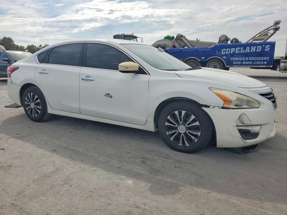 70155336 :رقم المزاد ، 1N4AL3AP9FC251413 vin ، 2015 Nissan Altima مزاد بيع