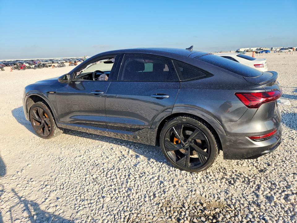 Продаж на аукціоні авто 2022 Audi E-tron, vin: WA13AAGE2NB022136, номер лоту: 66384036