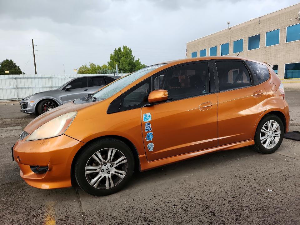 2011 Honda Fit მანქანა იყიდება აუქციონზე, vin: JHMGE8H5XBS012371, აუქციონის ნომერი: 70475956