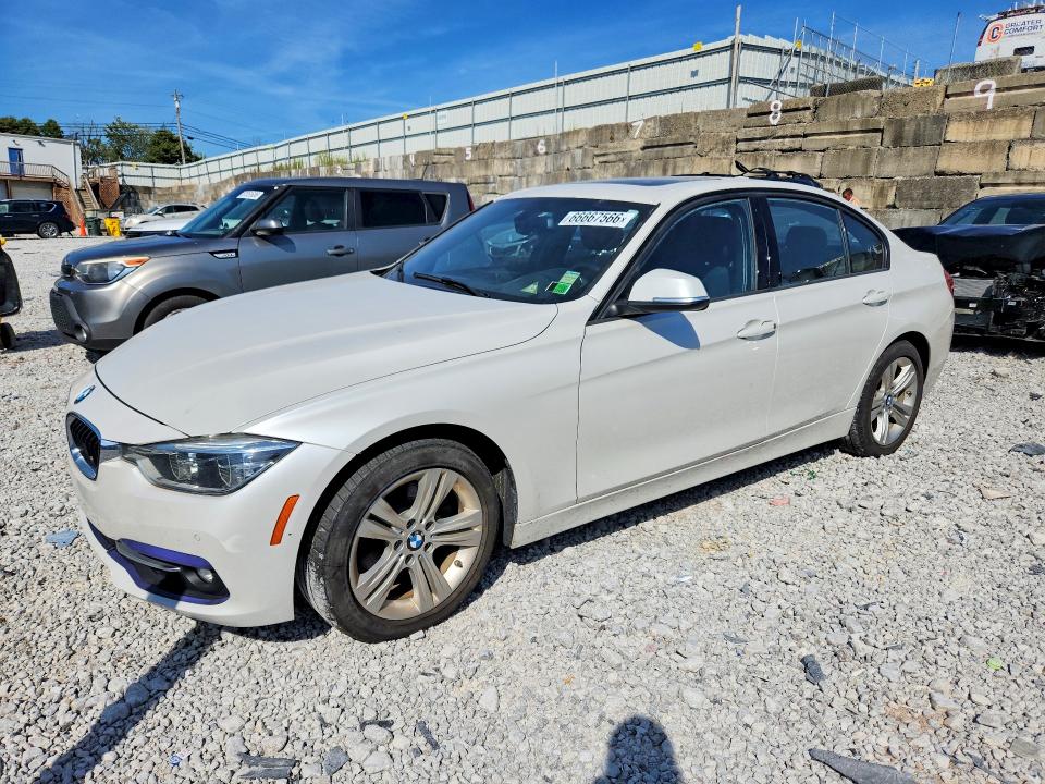 66667566 :رقم المزاد ، WBA8E3G51GNT76773 vin ، 2016 Bmw 328 مزاد بيع
