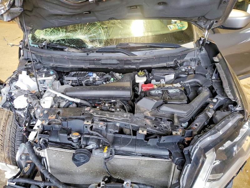 Продаж на аукціоні авто 2017 Nissan Rogue, vin: KNMAT2MT8HP614101, номер лоту: 69111776