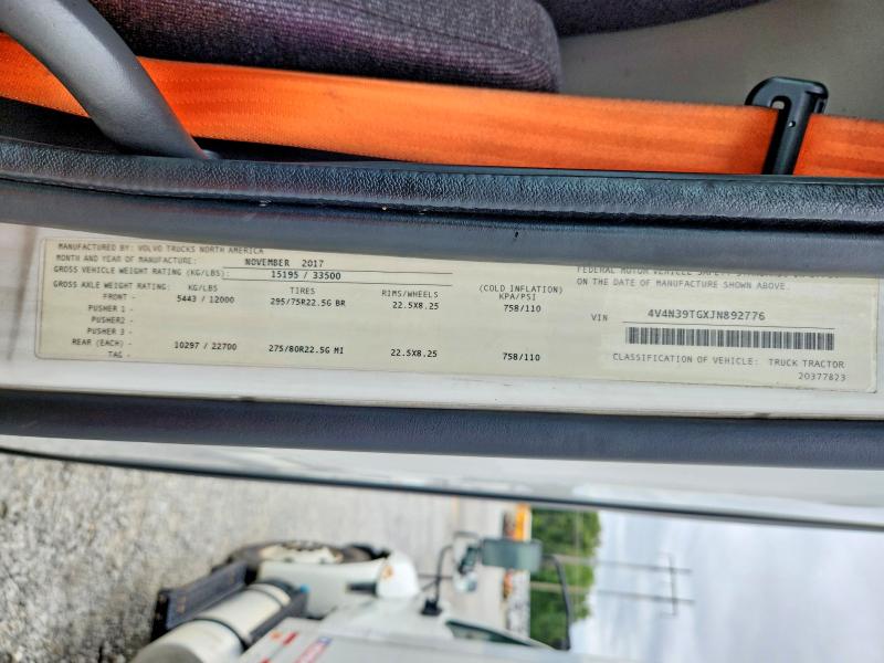 Aukcja sprzedaży 2018 Volvo Vnl, vin: 4V4N39TGXJN892776, numer aukcji: 69939336
