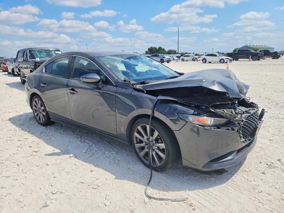 Продажа на аукционе авто 2021 Mazda 3, vin: JM1BPABL1M1317772, номер лота: 69252406