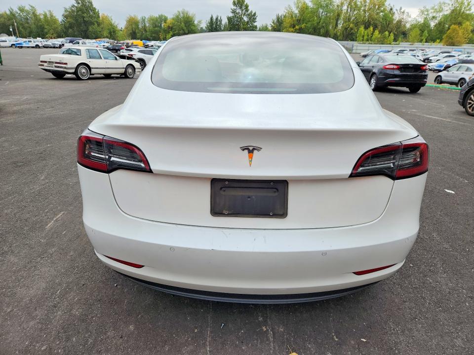 2022 Tesla Model 3 მანქანა იყიდება აუქციონზე, vin: 5YJ3E1EA4NF286644, აუქციონის ნომერი: 69921826