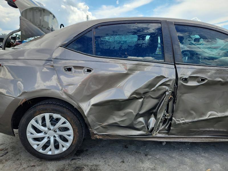 2018 Toyota Corolla მანქანა იყიდება აუქციონზე, vin: 2T1BURHE4JC103608, აუქციონის ნომერი: 70082346