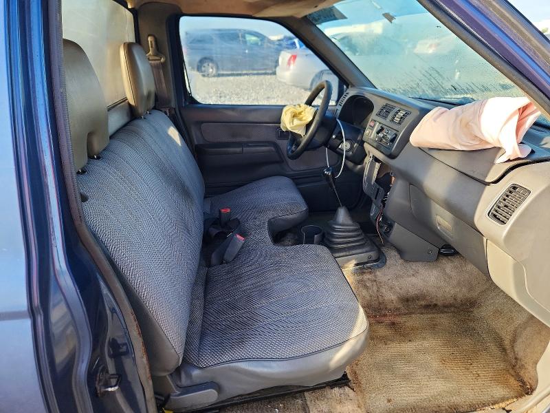 69680426 :رقم المزاد ، 1N6DD21S9YC313041 vin ، 2000 Nissan Frontier مزاد بيع