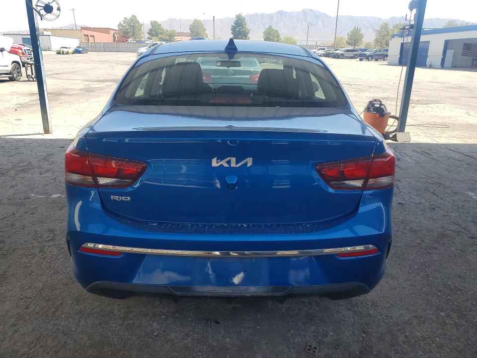 67476176 :رقم المزاد ، 3KPA34AC2NE462053 vin ، 2022 Kia Rio مزاد بيع