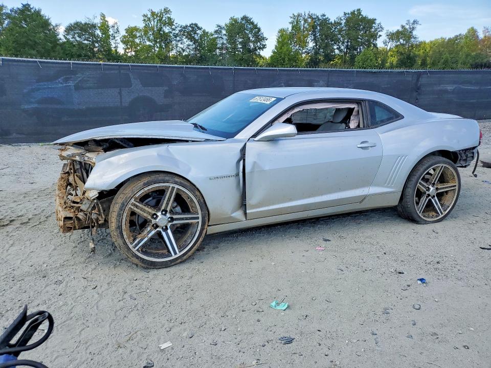 2014 Chevrolet Camaro მანქანა იყიდება აუქციონზე, vin: 2G1FA1E31E9133727, აუქციონის ნომერი: 67512466