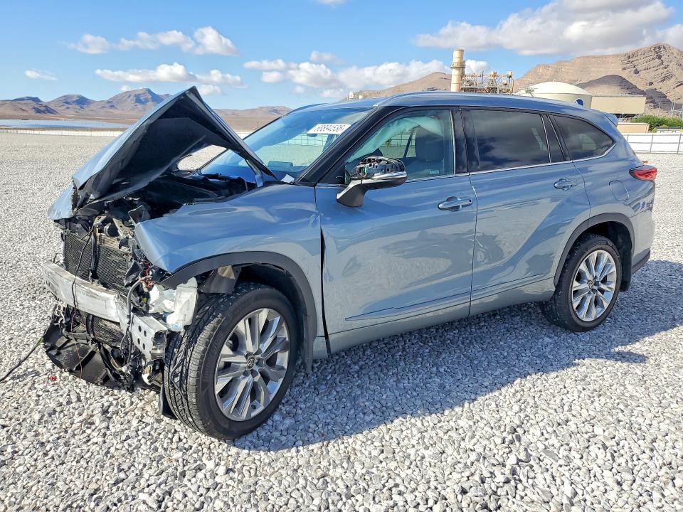 Продажа на аукционе авто 2020 Toyota Highlander, vin: 5TDDZRBH2LS029953, номер лота: 68894536