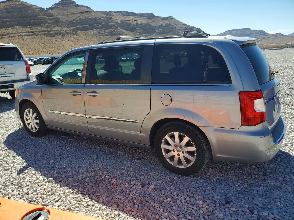 70321636 :رقم المزاد ، 2C4RC1BGXDR744120 vin ، 2013 Chrysler Town & Country مزاد بيع
