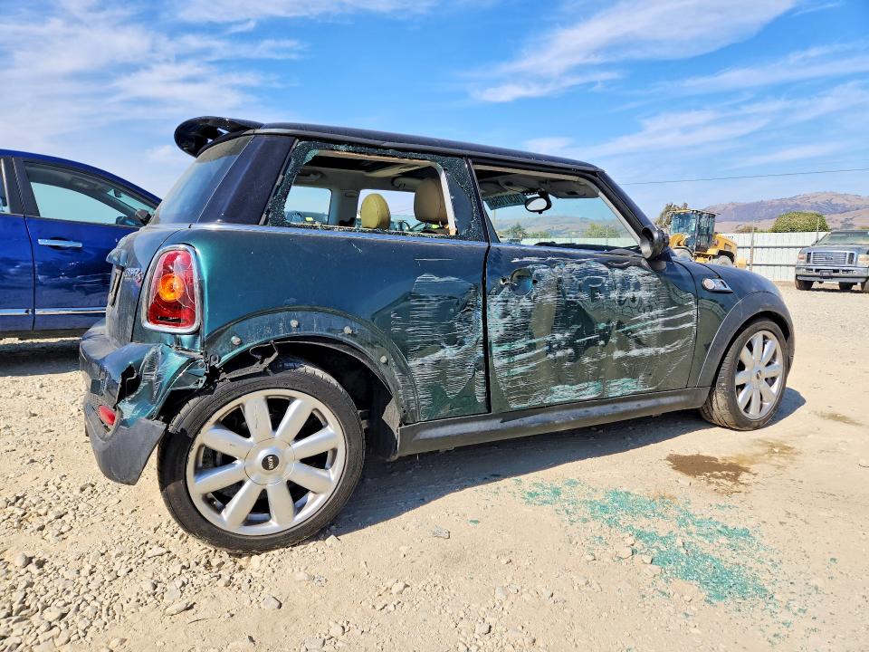 Продажа на аукционе авто 2008 Mini Cooper, vin: WMWMF73598TV38705, номер лота: 70307056