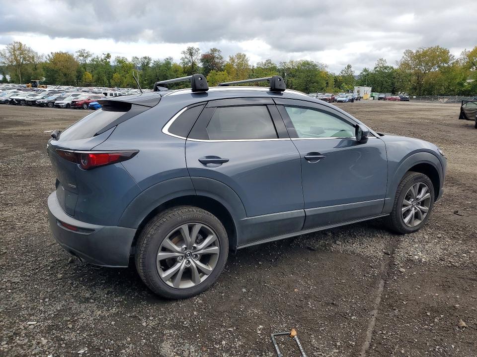 70858606 :رقم المزاد ، 3MVDMBDL5MM250860 vin ، 2021 Mazda Cx-30 مزاد بيع