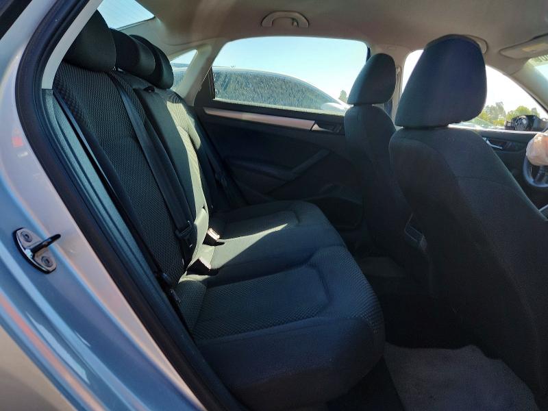 2013 Volkswagen Passat მანქანა იყიდება აუქციონზე, vin: 1VWAP7A32DC033875, აუქციონის ნომერი: 70638006