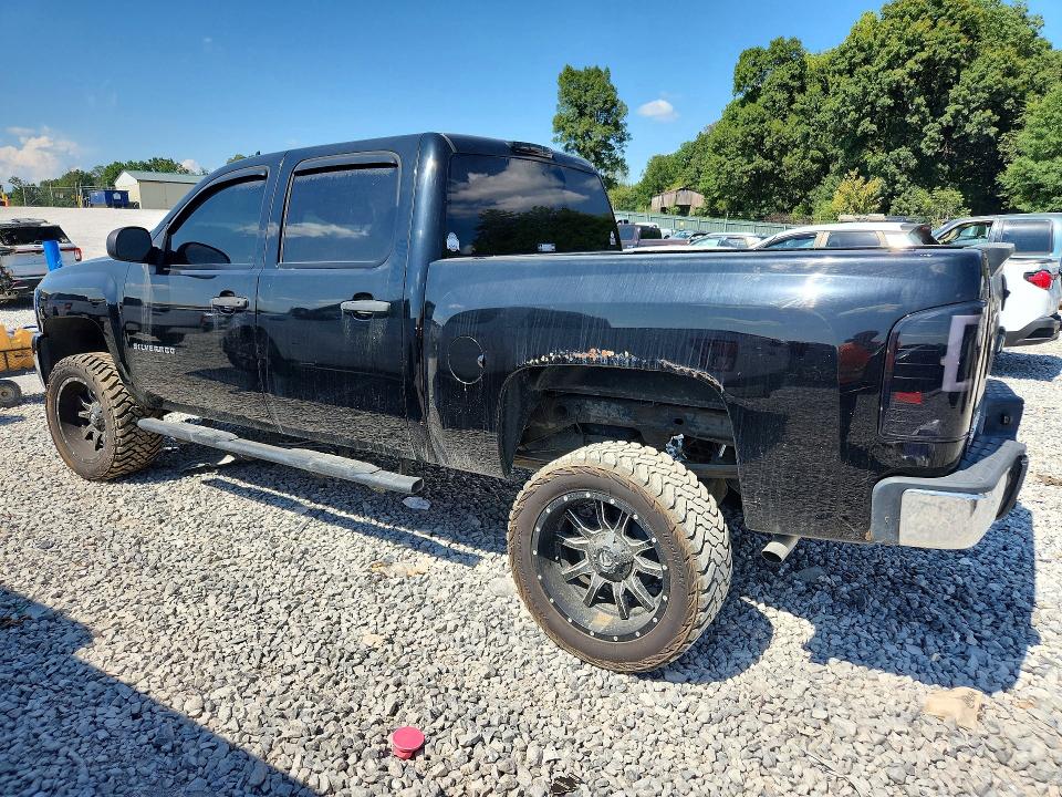67318656 :رقم المزاد ، 3GCPKSE35BG166438 vin ، 2011 Chevrolet Silverado مزاد بيع