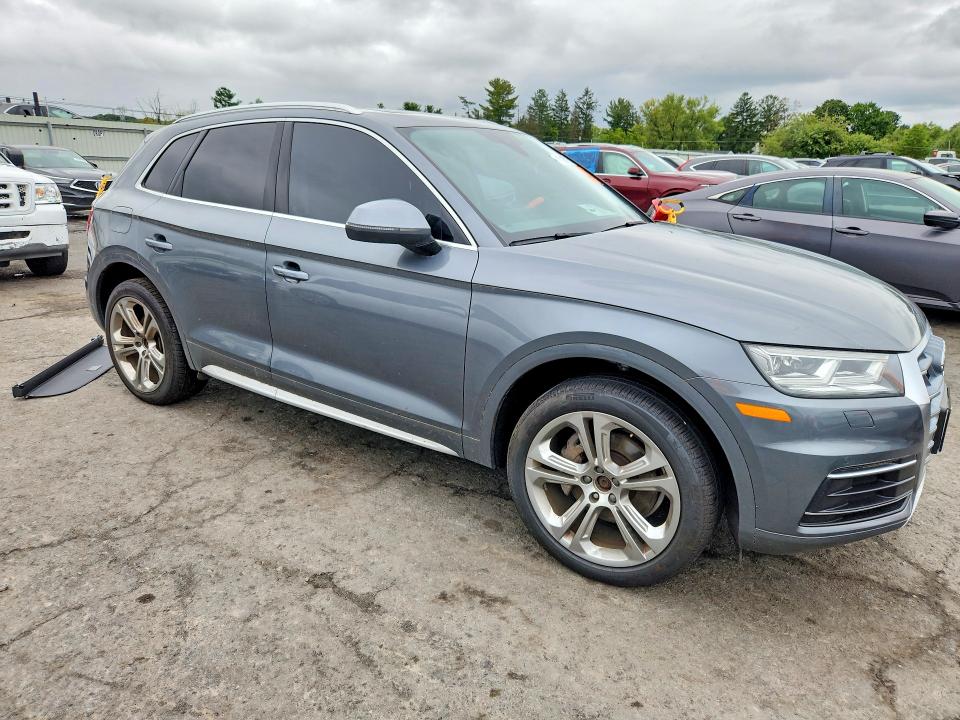 70516276 :رقم المزاد ، WA1BNAFY6J2226783 vin ، 2018 Audi Q5 مزاد بيع
