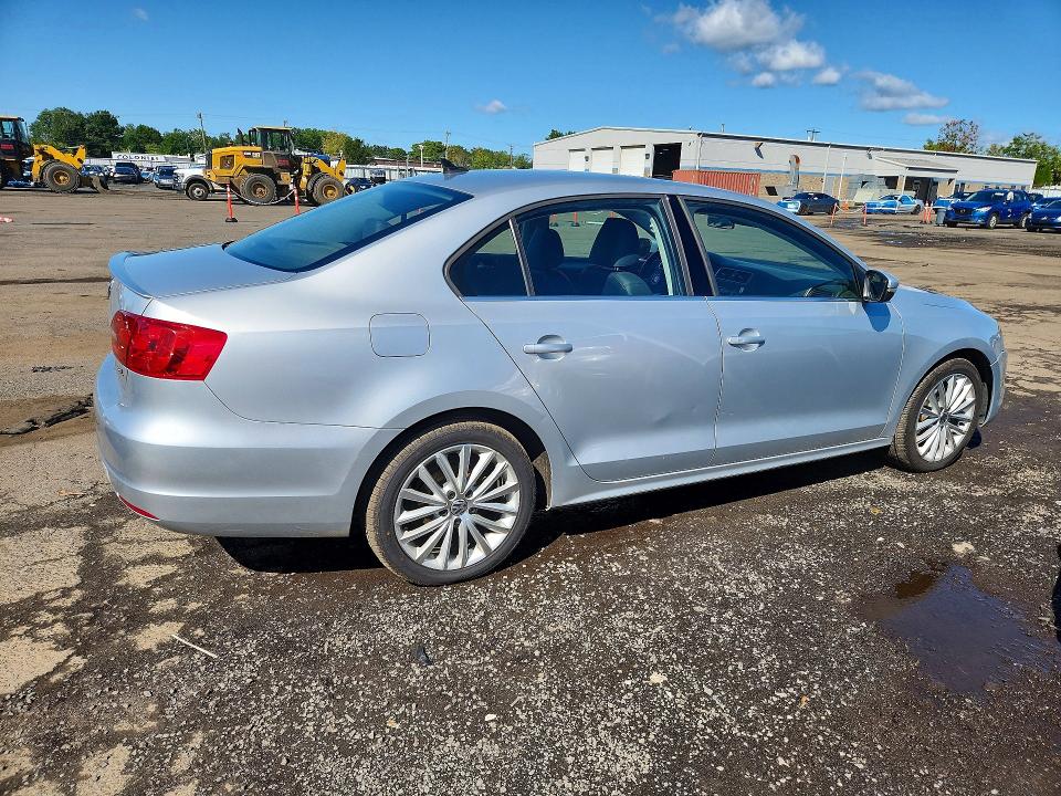 Продажа на аукционе авто 2014 Volkswagen Jetta, vin: 3VWL17AJ5EM441554        , номер лота: 69117806