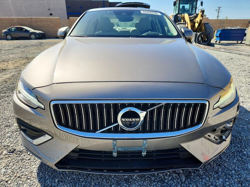 Aukcja sprzedaży 2019 Volvo S60, vin: 7JRA22TL3KG002837, numer aukcji: 69462036