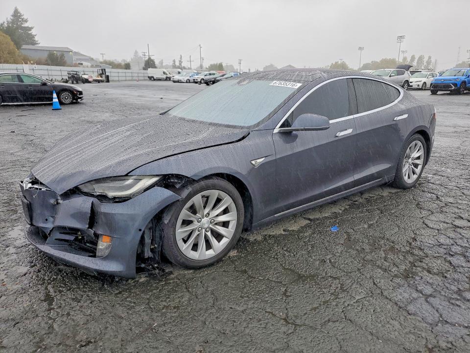 Aukcja sprzedaży 2016 Tesla Model S, vin: 5YJSA1E26GF139518, numer aukcji: 67635316