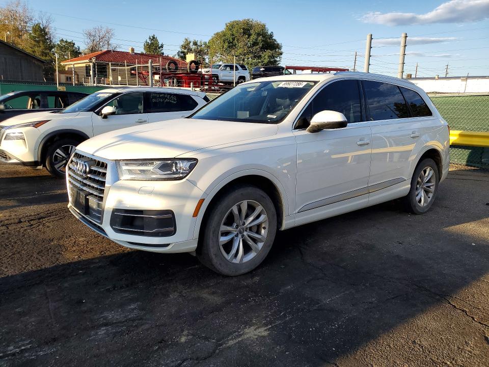 Aukcja sprzedaży 2018 Audi Q7, vin: WA1LAAF73JD018677, numer aukcji: 69927286