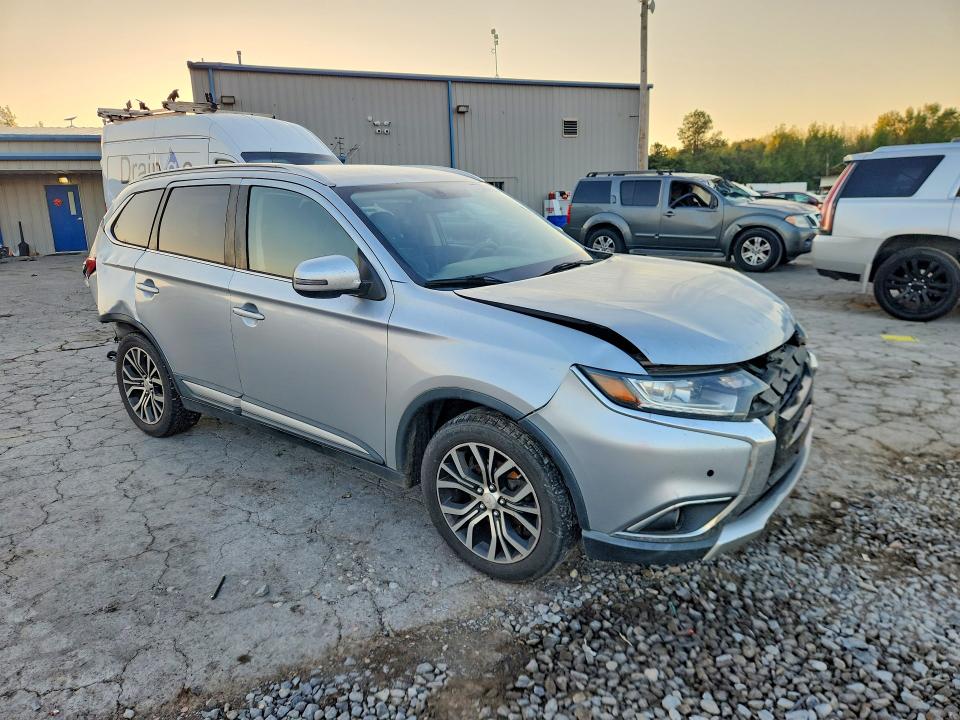 Продажа на аукционе авто 2017 Mitsubishi Outlander, vin: JA4AD3A39HZ049346, номер лота: 67933846