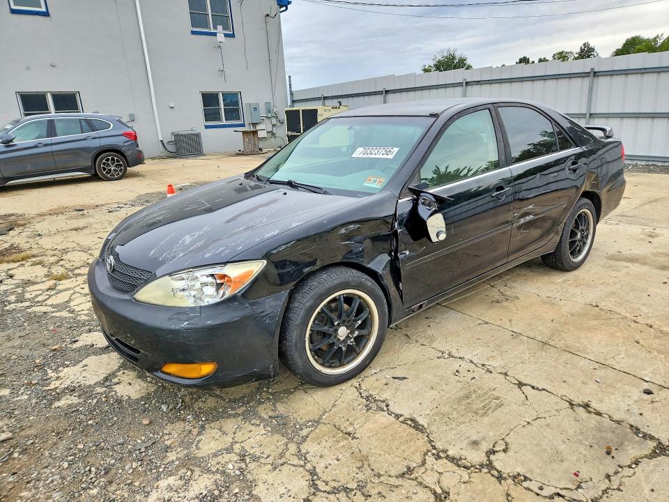 Продаж на аукціоні авто 2004 Toyota Camry, vin: JTDBE32K740269788, номер лоту: 70323756