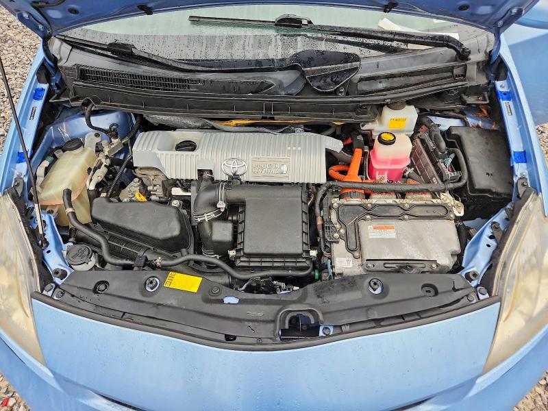 70243976 :رقم المزاد ، JTDKN3DP0C3022943 vin ، 2012 Toyota Prius Plug-in Hybrid مزاد بيع
