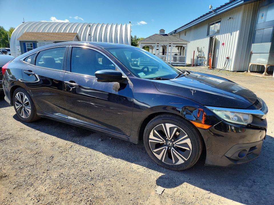 Продаж на аукціоні авто 2017 Honda Civic, vin: 19XFC1F73HE205956, номер лоту: 67162626