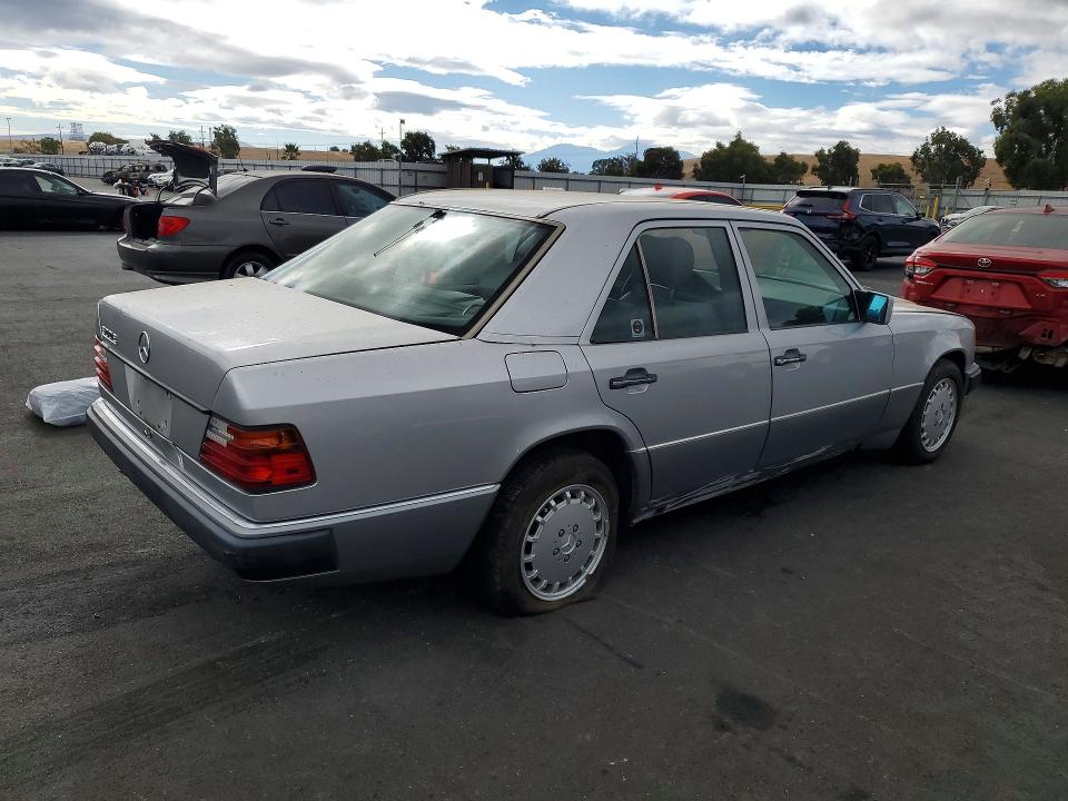 Продаж на аукціоні авто 1992 Mercedes-benz 300, vin: WDBEA26D0NB635657, номер лоту: 67351116