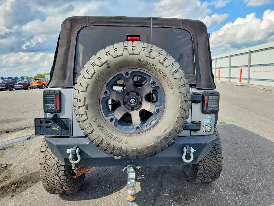 67881376 :رقم المزاد ، 1C4AJWAG3FL760429 vin ، 2015 Jeep Wrangler مزاد بيع