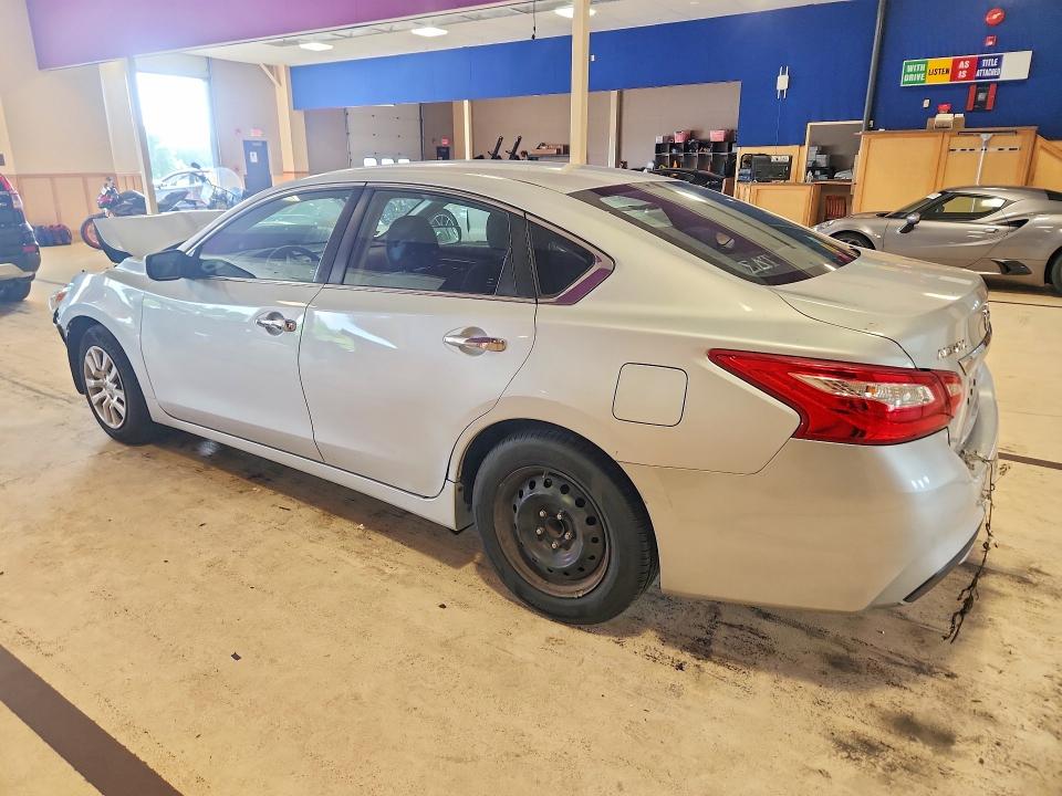 2017 Nissan Altima მანქანა იყიდება აუქციონზე, vin: 1N4AL3AP4HC229516, აუქციონის ნომერი: 68982566