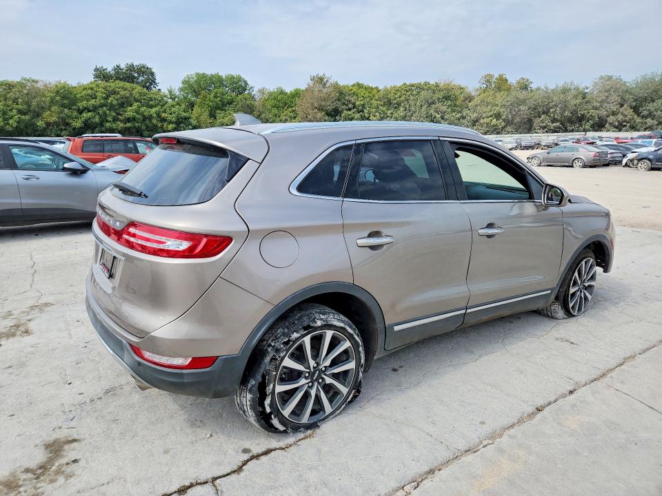 Продаж на аукціоні авто 2019 Lincoln Mkc, vin: 5LMCJ3C93KUL26899, номер лоту: 70310996