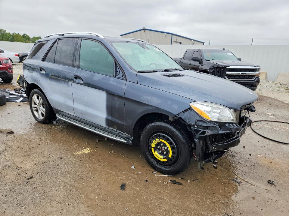 2015 Mercedes-benz Ml მანქანა იყიდება აუქციონზე, vin: 4JGDA5HB2FA549151, აუქციონის ნომერი: 69803926