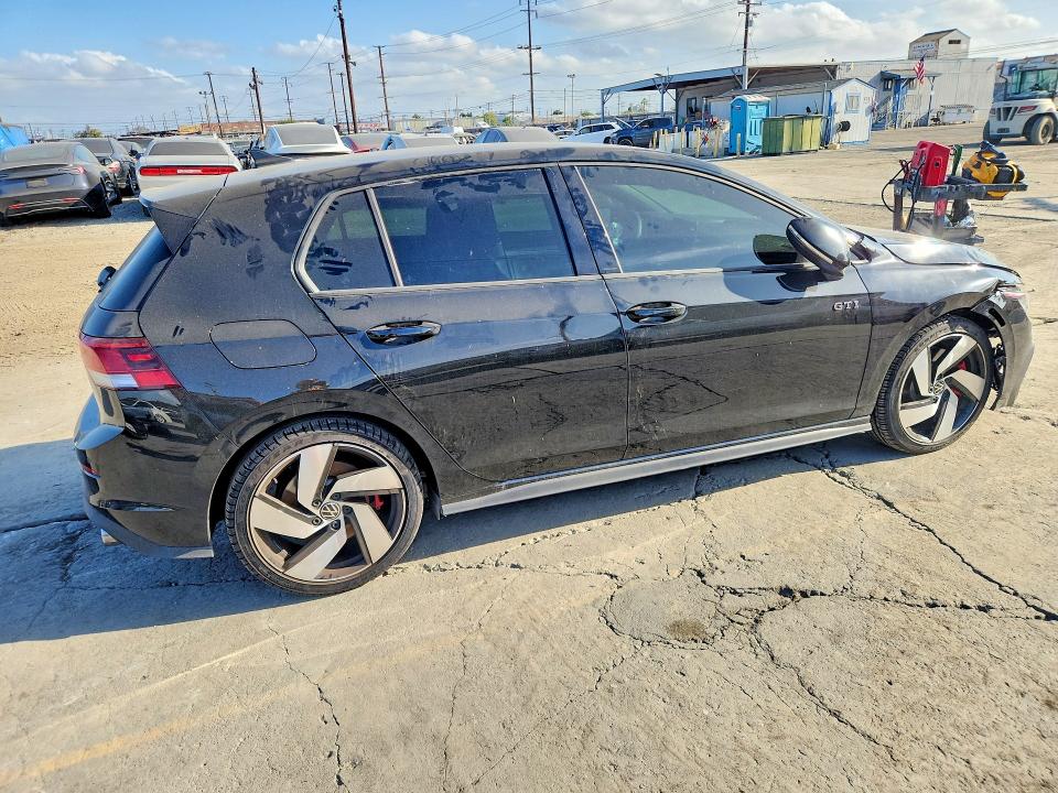 2025 Volkswagen Gti მანქანა იყიდება აუქციონზე, vin: WVWLA7CD6SW228974, აუქციონის ნომერი: 69528036