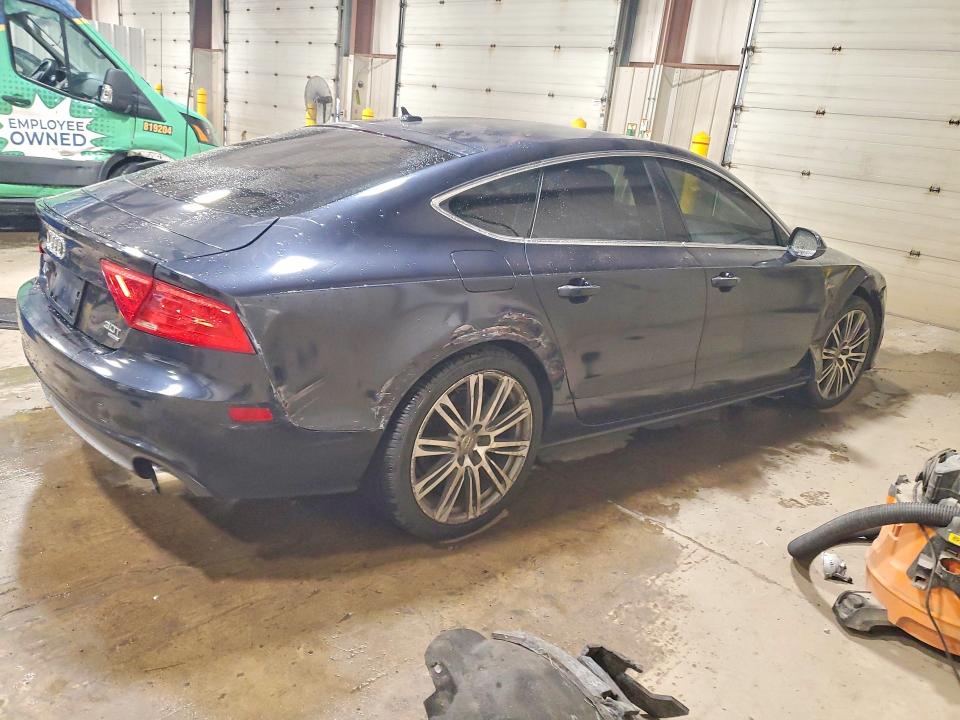 2013 Audi A7 მანქანა იყიდება აუქციონზე, vin: WAUYGAFC4DN061279, აუქციონის ნომერი: 68510246