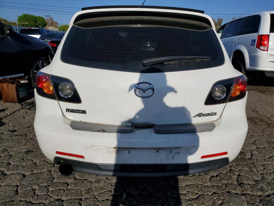 Продаж на аукціоні авто 2005 Mazda 3, vin: JM1BK343551226481, номер лоту: 68714176