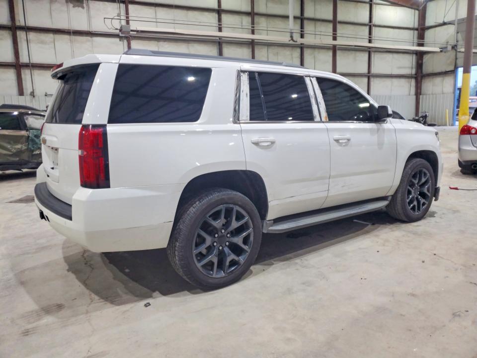 67339136 :رقم المزاد ، 1GNSCBKC2FR608617 vin ، 2015 Chevrolet Tahoe مزاد بيع