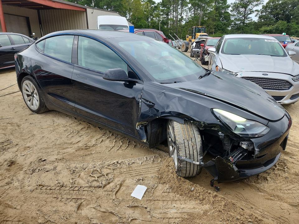 2022 Tesla Model 3 მანქანა იყიდება აუქციონზე, vin: 5YJ3E1EAXNF369284, აუქციონის ნომერი: 68767096
