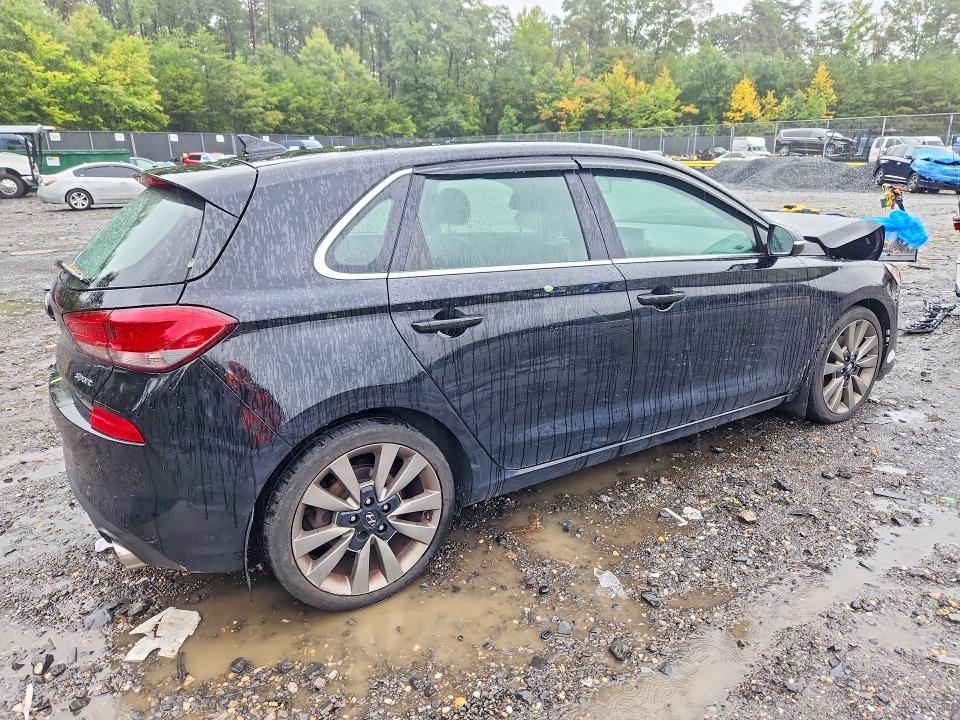 2018 Hyundai Elantra Gt მანქანა იყიდება აუქციონზე, vin: KMHH55LC0JU076136, აუქციონის ნომერი: 69633626